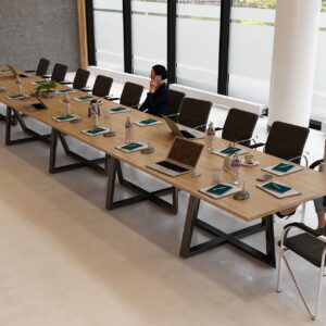 Stół konferencyjny