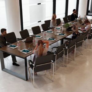 Stół konferencyjny IRYS 18 na 18 osób 600x120cm IRYS_18