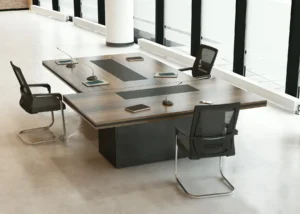 Feniks5 stół z wysuwanymi monitorami (7)