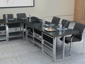 Stół konferencyjny 200x280cm Pasadoble A18 na 18 osób (6)