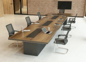 stol_konfereny_feniks_13_0045